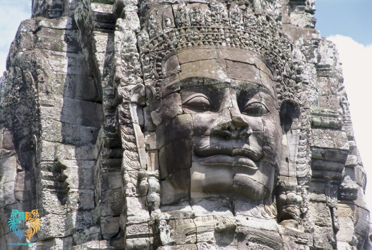 Angkor-wat-buddha